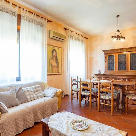 Casa Annamaria בית נופש באדזי