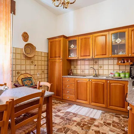 בית נופש Casa Annamaria באדזי